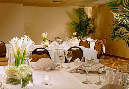 Chester Inn & Suites Sharonville Restaurante foto